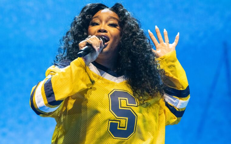 SZA sera la deuxième femme noire à recevoir un prix du Songwriters Hall Of Fame