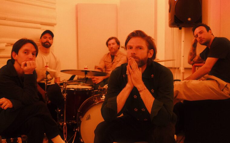 un nouveau groupe composé d'ex Kaiser Chiefs, Kooks, Dead 60s et Howling Bells