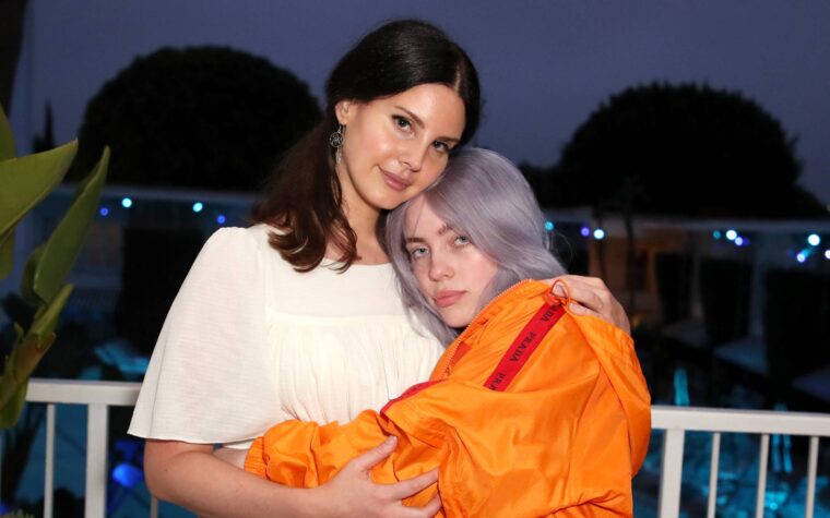 Billie Eilish dit que la collaboration de Lana Del Rey avec Coachella était "littéralement une hallucination" et que "Ocean Eyes" "n'existerait pas" sans elle