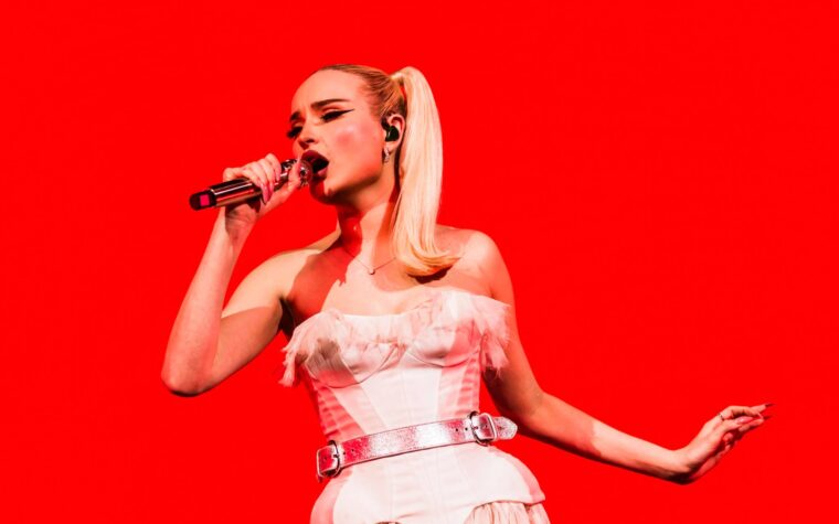 Kim Petras "en proie à des problèmes de santé" annule ses représentations au festival d'été 2024