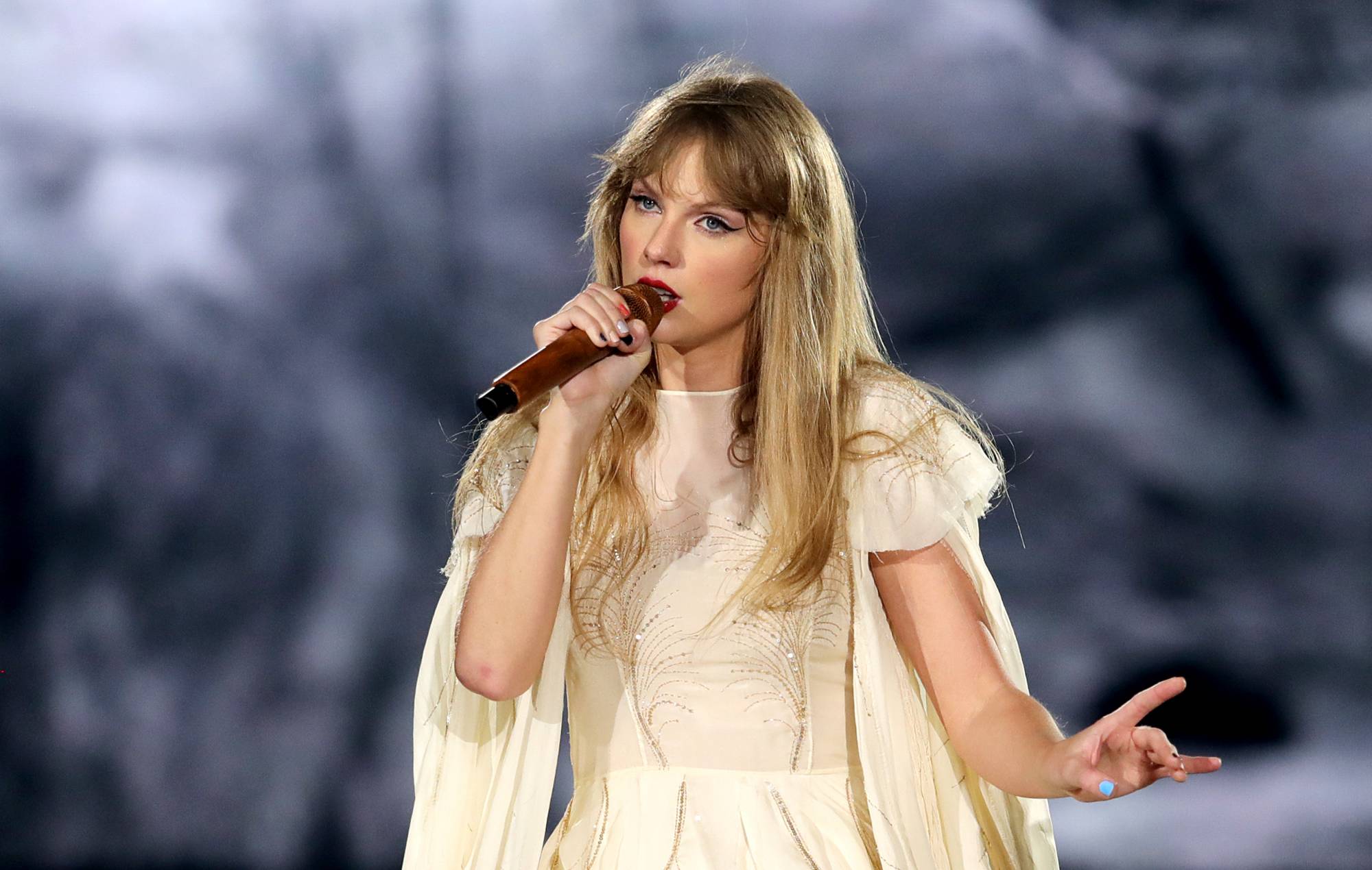 Taylor Swift se produit sur scène lors du Taylor Swift |  The Eras Tour au NRG Stadium le 21 avril 2023 à Houston, Texas.  (Photo de Bob Levey/TAS23/Getty Images pour TAS Rights Management)