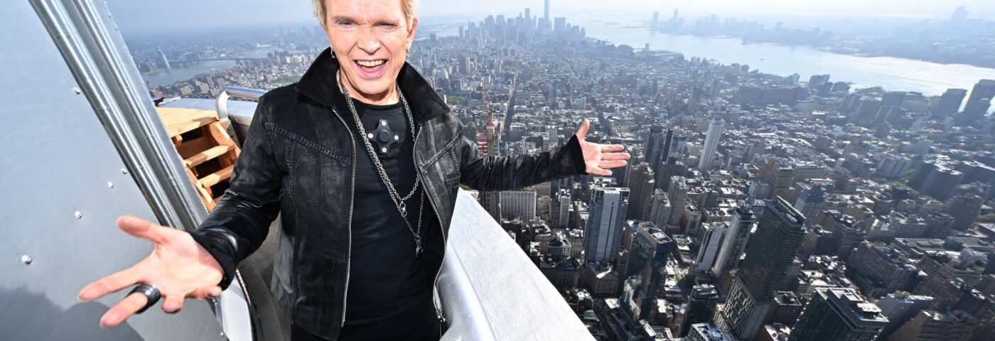 Billy Idol a décidé de « ne plus être toxicomane » et est désormais « sobre en Californie »