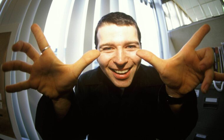 D : Ream sur sa réservation pour Glastonbury et le retour de "Things Can Only Get Better"