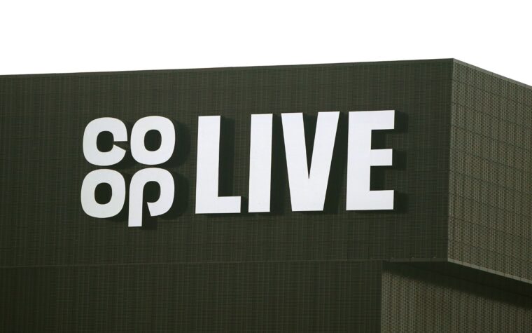 Co-Op indique clairement qu'elle "ne possède ni ne gère" Co-Op Live Arena
