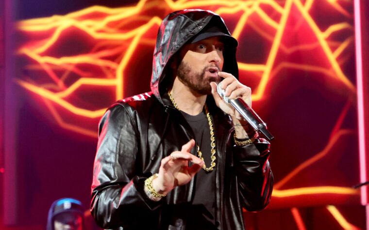 Eminem recrée le clip de "Without Me" pour son nouveau single "Houdini"