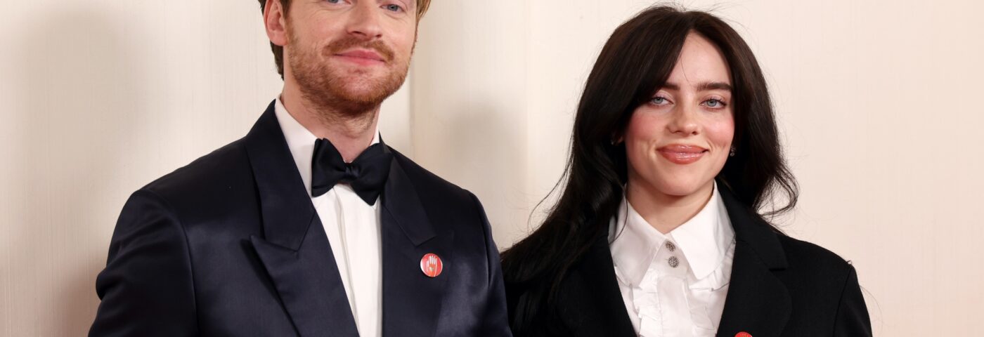 Finneas s'en prend à la critique par Pitchfork du nouvel album de Billie Eilish