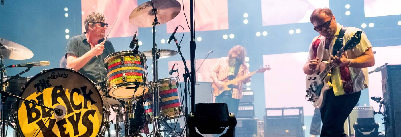 Les fans réagissent alors que les Black Keys annulent toute la tournée des arènes en Amérique du Nord en 2024