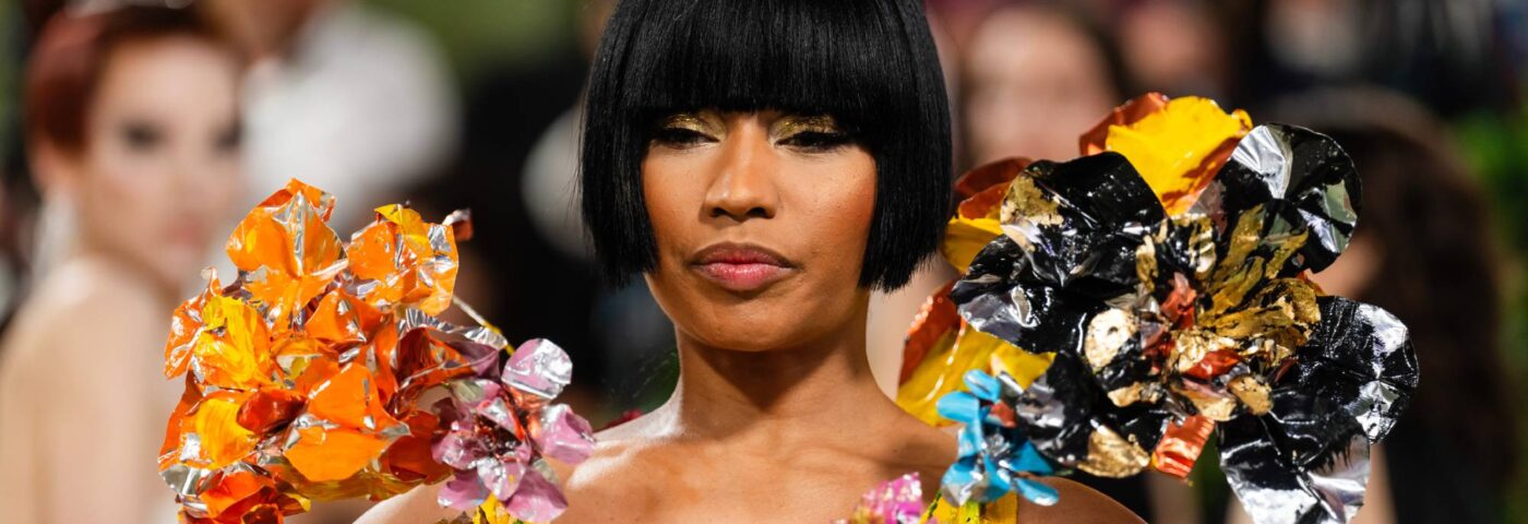 Nicki Minaj retransmet en direct sa propre arrestation à Amsterdam pour « port de drogue »