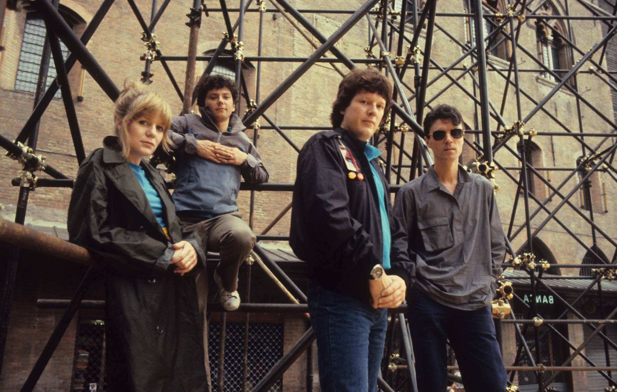 Groupe new wave américain Talking Heads (Tina Weymouth, Jerry Harrison, Chris Frantz, David Byrne), Bologne, Italie, 1982. (Photo de Luciano Viti/Getty Images)