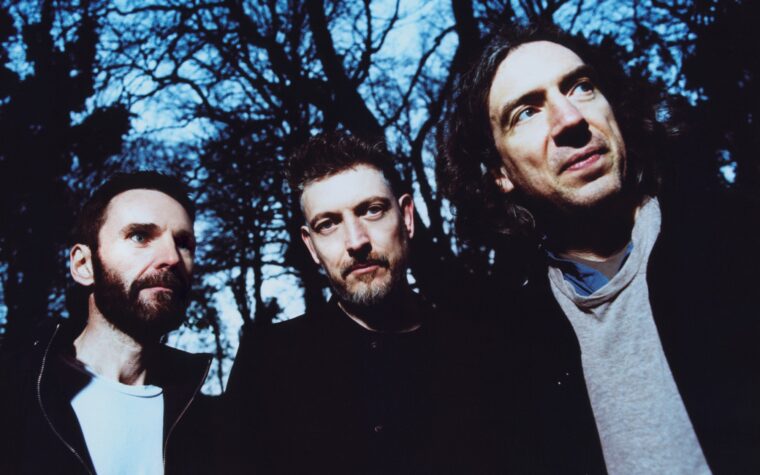 Snow Patrol partage « The Beginning » et annonce un nouvel album « The Forest Path » avec une tournée des arènes au Royaume-Uni et en Irlande en 2025
