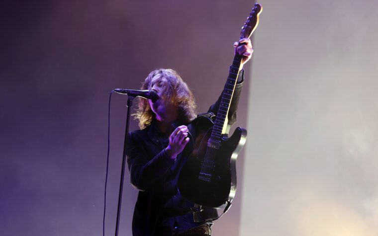 Catfish et les Bottlemen annoncent l'édition du 10e anniversaire de « The Balcony »