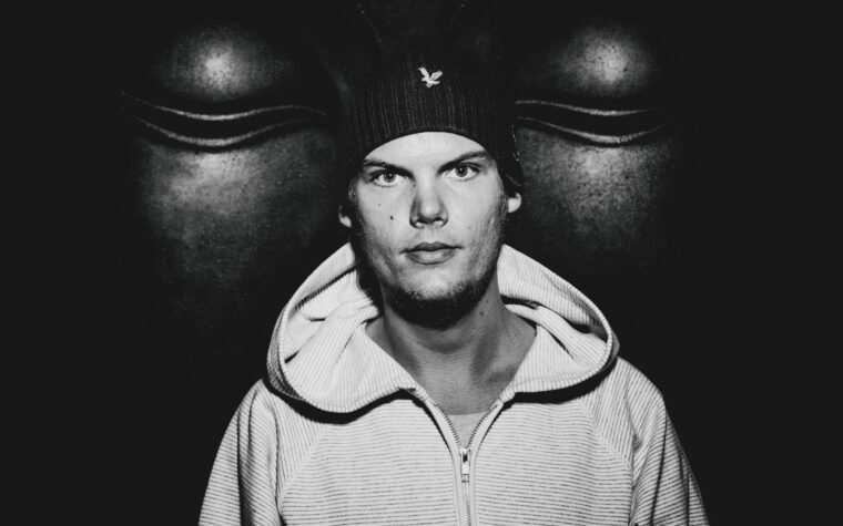 Le père d'Avicii s'exprime sur l'héritage de son fils et l'impact de son suicide