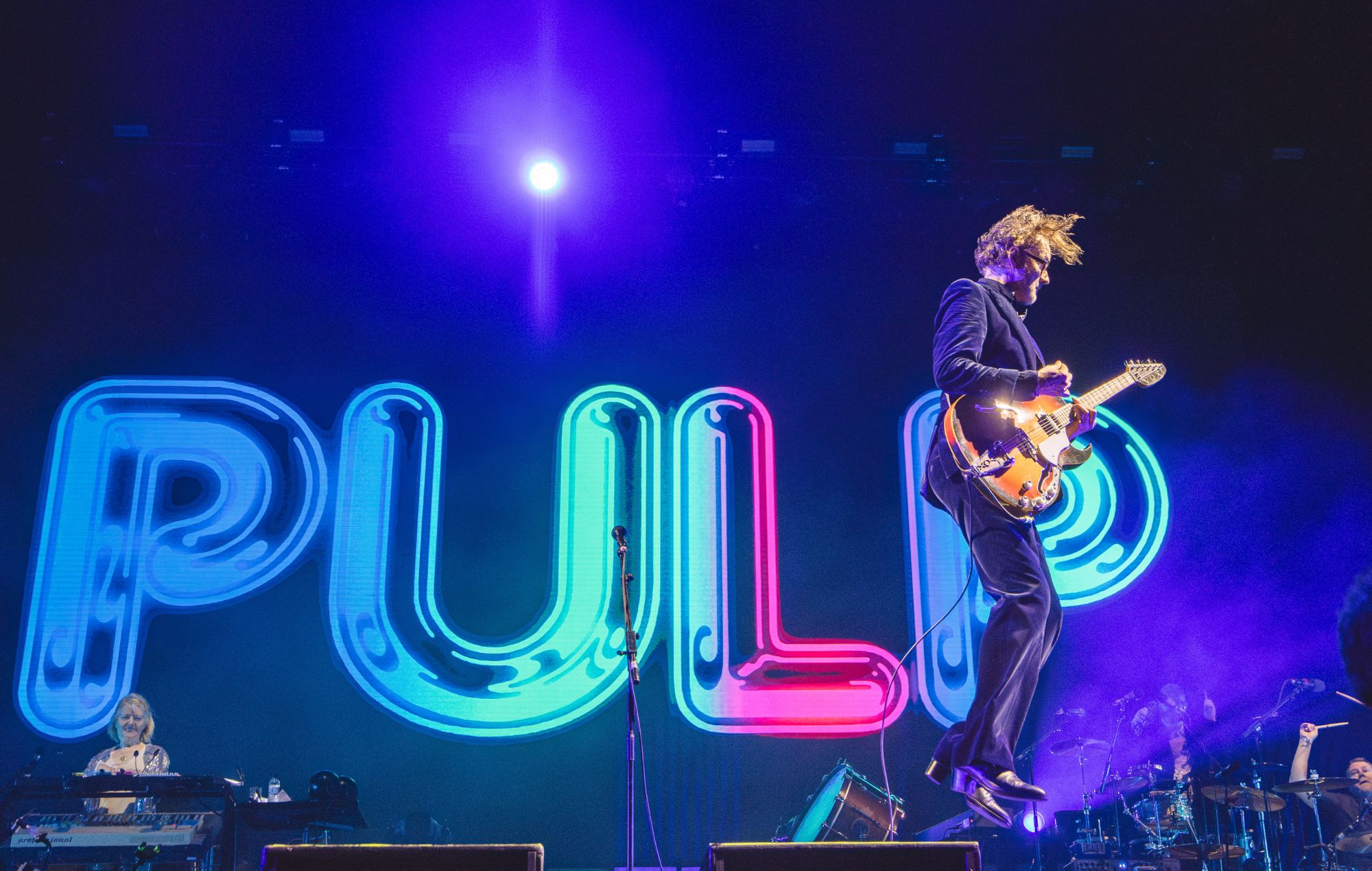 Jarvis Cocker de Pulp se produit en concert lors du Primavera Sound Festival le 30 mai 2024