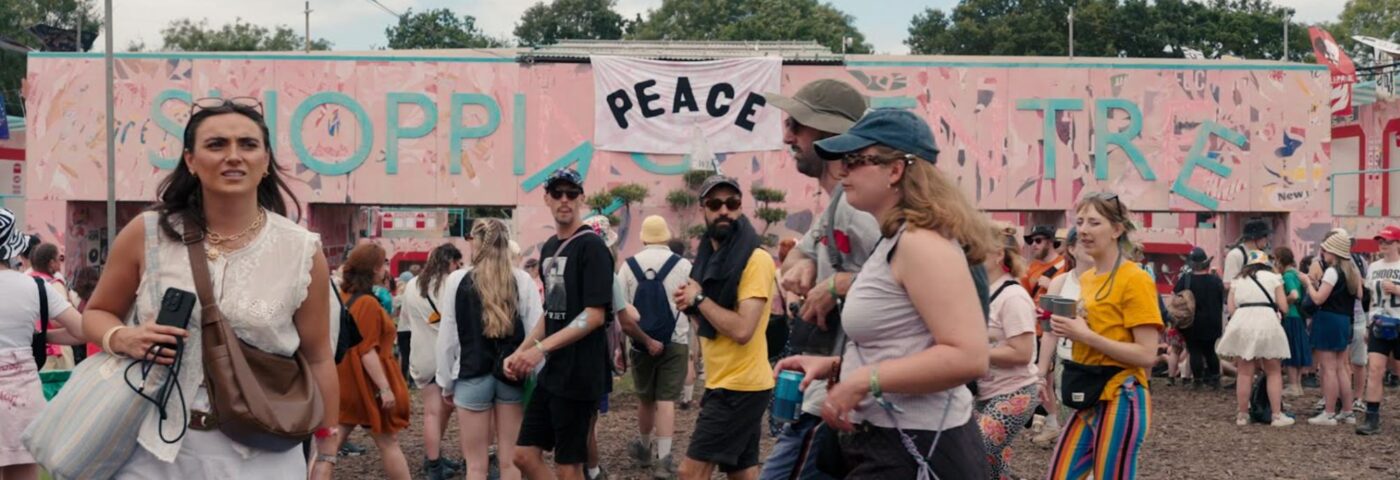 Découvrez la nouvelle scène Peace Stage à Shangri-La