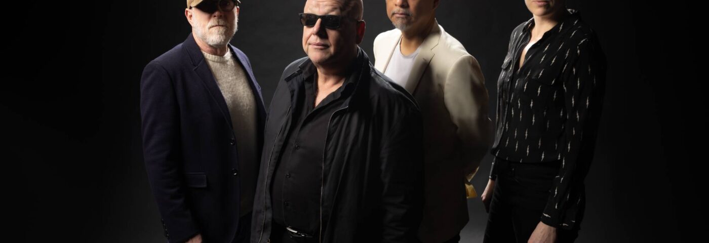 Découvrez les deux énormes nouveaux singles des Pixies : « You're So Impatient » et « Que Sera, Sera »