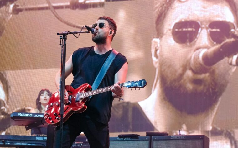 Les Courteeners annoncent un spectacle d'échauffement intimiste avant les festivals