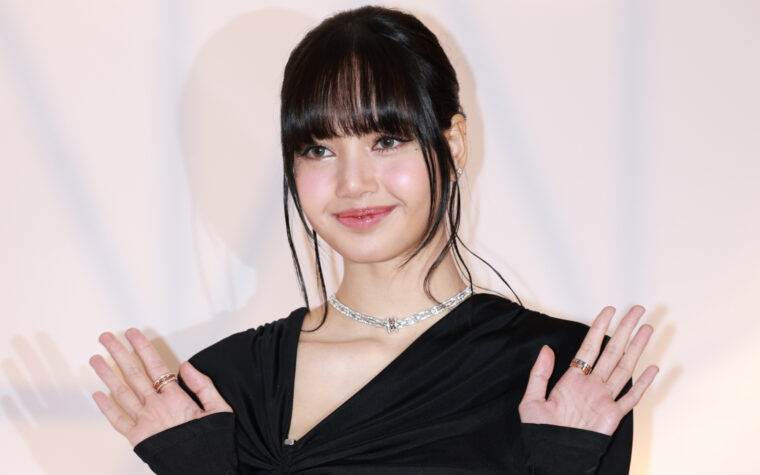 Lisa de BLACKPINK fait allusion à une nouvelle musique avec des teasers « à venir »