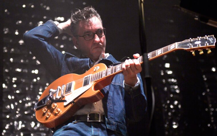 Richard Hawley vise Rishi Sunak dans une tirade jurante au spectacle de Londres