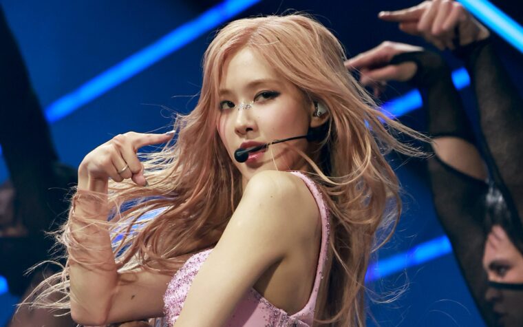 Écoutez Rosé de BLACKPINK reprendre « Viva la Vida » de Coldplay