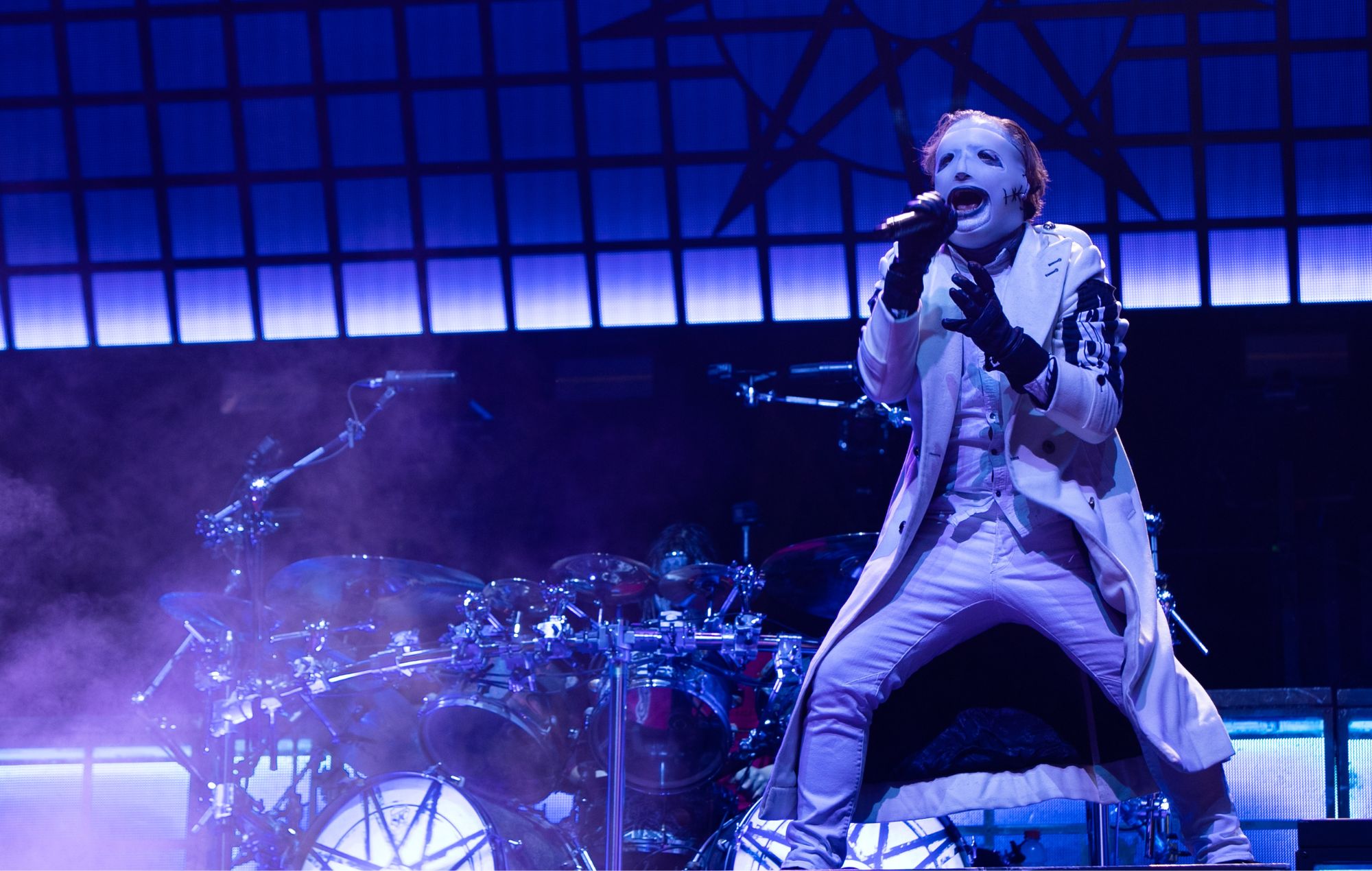 Jay Weinberg (à gauche) et Corey Taylor (à droite) de Slipknot se produisent à la 3 Arena le 14 janvier 2020 à Dublin, en Irlande.