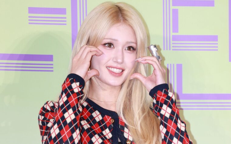 Jeon Somi sortira de nouveaux morceaux cette semaine, confirme son label