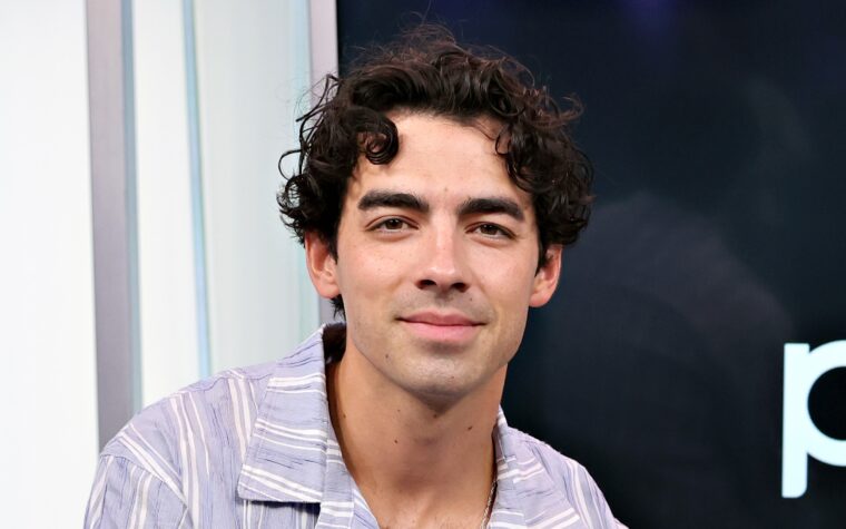 Joe Jonas annonce un nouvel album solo « Music for People Who Believe in Love »
