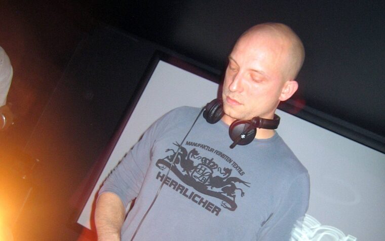Le DJ et producteur Tomcraft décède à l'âge de 49 ans