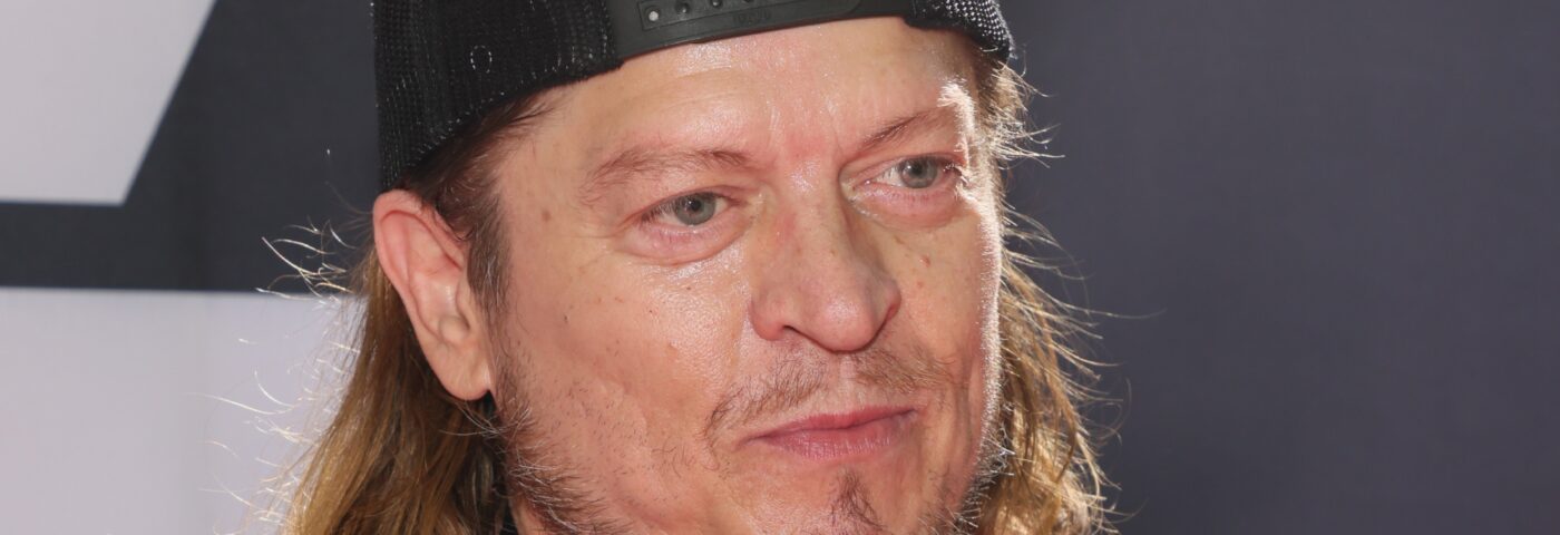 Wes Scantlin, le leader de Puddle of Mudd, a été arrêté et aspergé de gaz lacrymogène après une confrontation avec la police