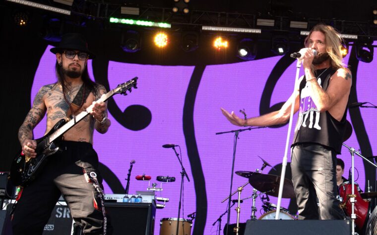 Dave Navarro a un album inédit avec NHC de Taylor Hawkins