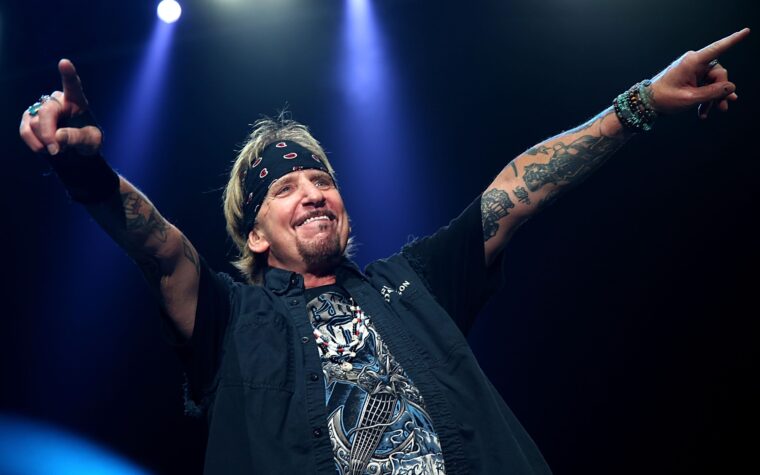 L'ancien chanteur de Great White, Jack Russell, est décédé à l'âge de 63 ans