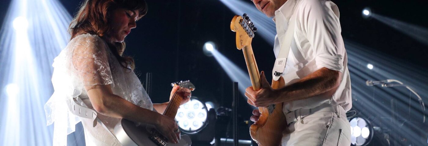 Dans les coulisses de la tournée anniversaire de Death Cab For Cutie et The Postal Service