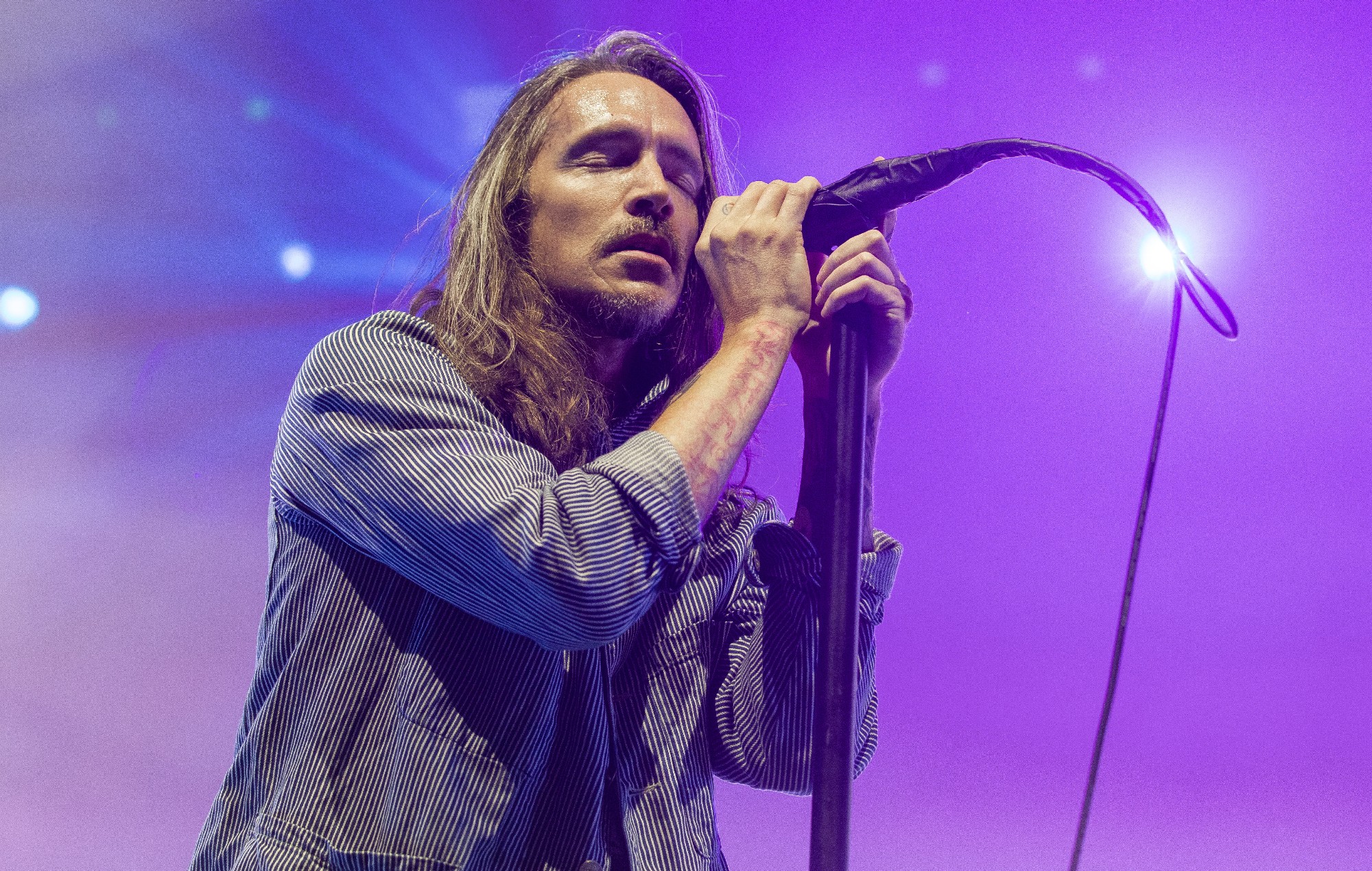 Brandon Boyd of Incubus se produit en direct sur scène lors d'un concert au Verti Music Hall le 1er juin 2023 à Berlin, en Allemagne.
