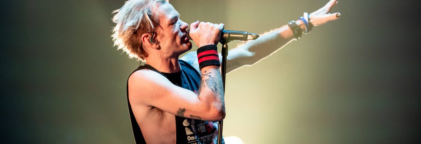 Deryck Whibley de Sum 41 répond aux rumeurs selon lesquelles il rejoindrait Linkin Park (… et Oasis)