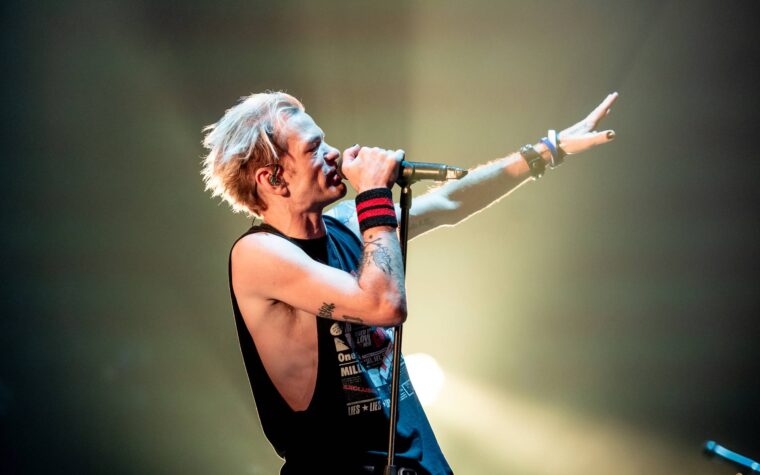 Deryck Whibley de Sum 41 répond aux rumeurs selon lesquelles il rejoindrait Linkin Park (... et Oasis)