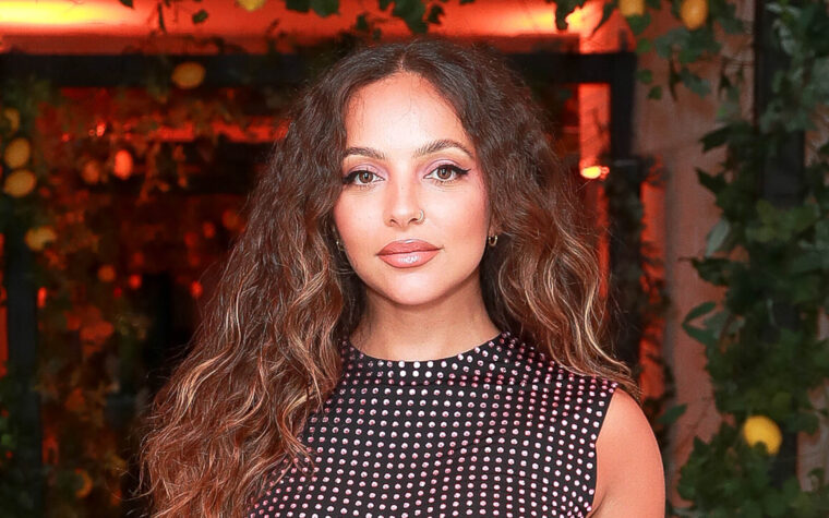 Écoutez la version envoûtante de JADE, « Angel Of My Dreams »