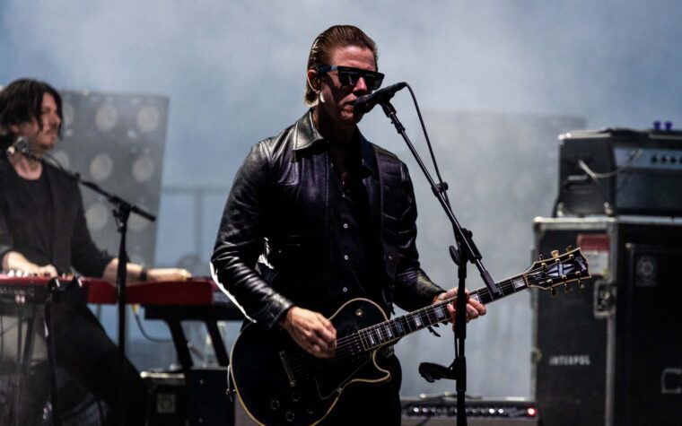 Interpol ajoute de nouveaux concerts à sa tournée américaine « Antics » pour le 20e anniversaire
