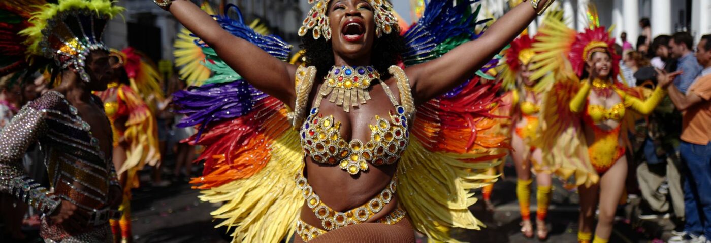 Le festival Strawberries & Creem s'associe au Notting Hill Carnival pour créer la bande-son de la scène Red Bull