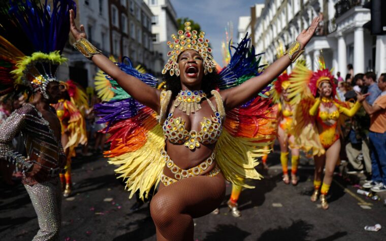 Le festival Strawberries & Creem s'associe au Notting Hill Carnival pour créer la bande-son de la scène Red Bull