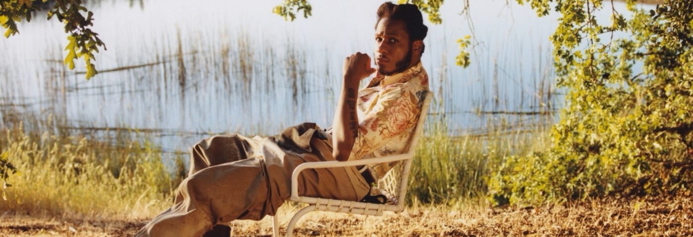 Leon Bridges annonce son quatrième album « Leon » avec un nouveau single