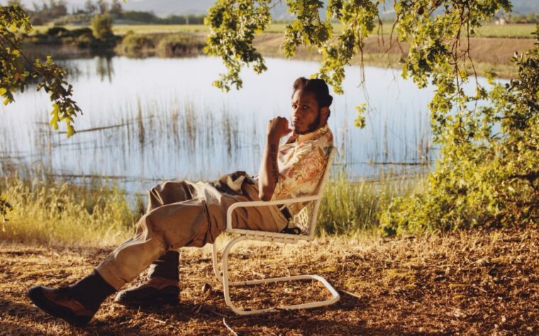 Leon Bridges annonce son quatrième album « Leon » avec un nouveau single
