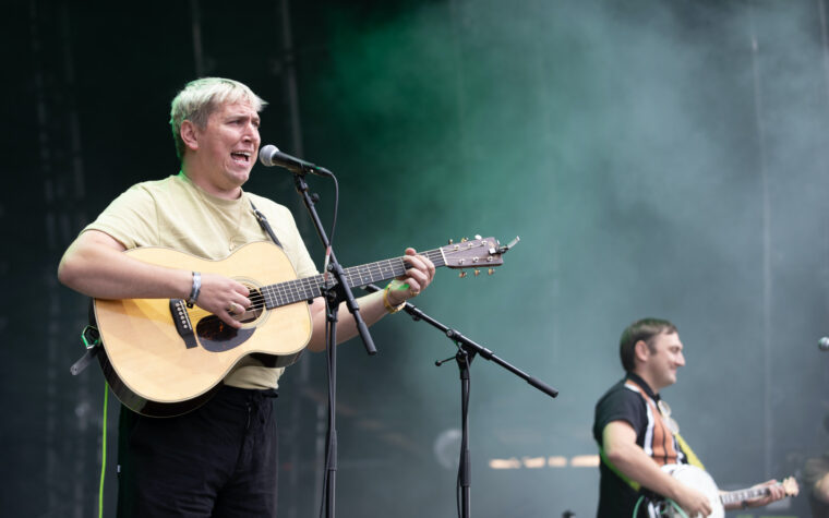 Les Mary Wallopers annoncent une tournée de Noël irlandaise 2024
