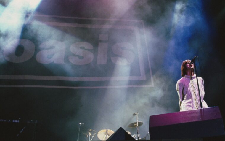Les fans d'Oasis se souviennent de l'époque où les billets pour Knebworth ne coûtaient que 22,50 £