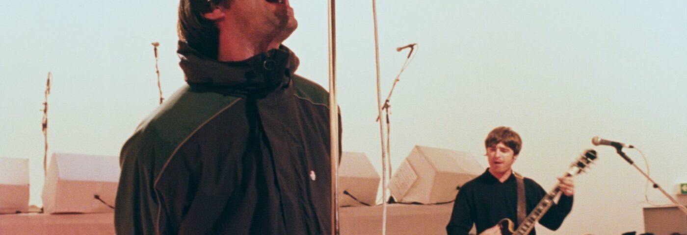 Les fans qui tentent d'acheter des billets pour Oasis se plaignent d'avoir été pris pour des robots et suspendus de la file d'attente Les fans qui tentent d'acheter des billets pour Oasis se plaignent d'avoir été pris pour des robots et suspendus de la file d'attente
