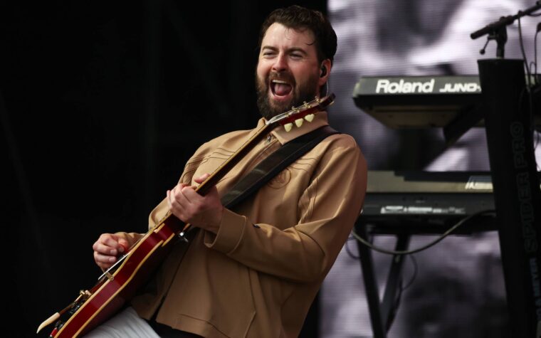 Liam Fray, membre de Courteeners, déclare que le 15e anniversaire du succès de « St. Jude » a donné un coup de pouce au groupe après que « l'industrie s'est lavée les mains de nous »