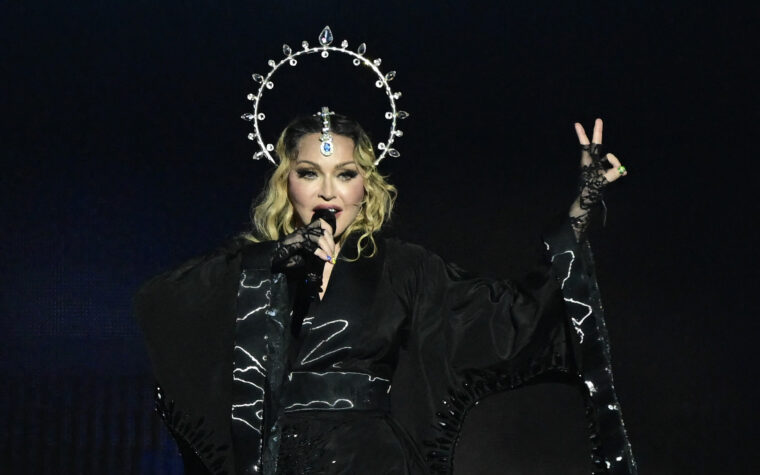Marvel publie officiellement les remixes de Madonna de « Like A Prayer » de « Deadpool & Wolverine »