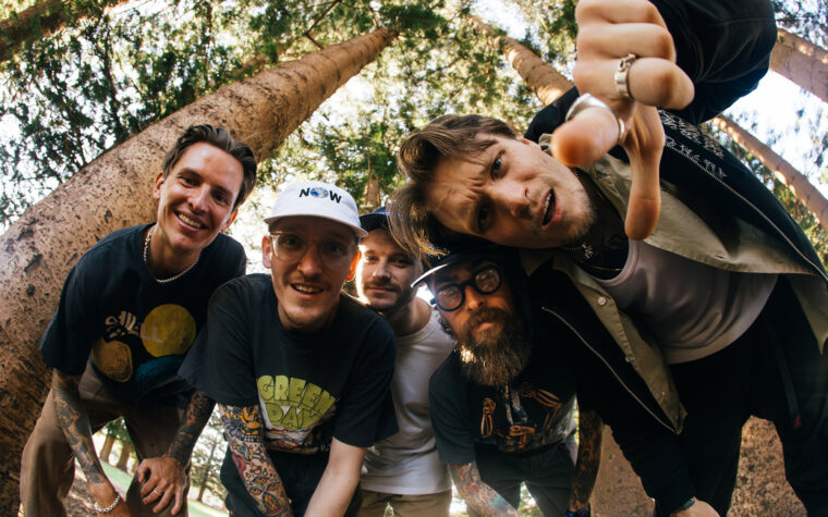 Neck Deep annonce sa tournée britannique « Dumbstruck Dumbfuck » en 2025