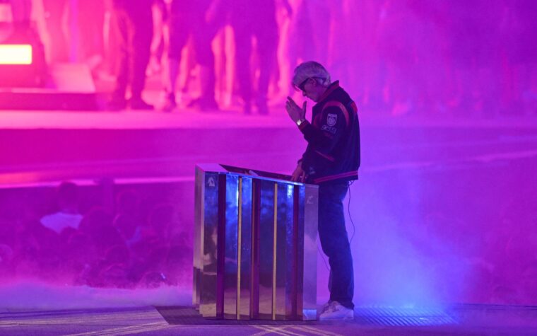 "Nightcall" de Kavinsky bat le record du plus grand nombre de chansons shazamées en une seule journée après la cérémonie de clôture des Jeux olympiques de Paris