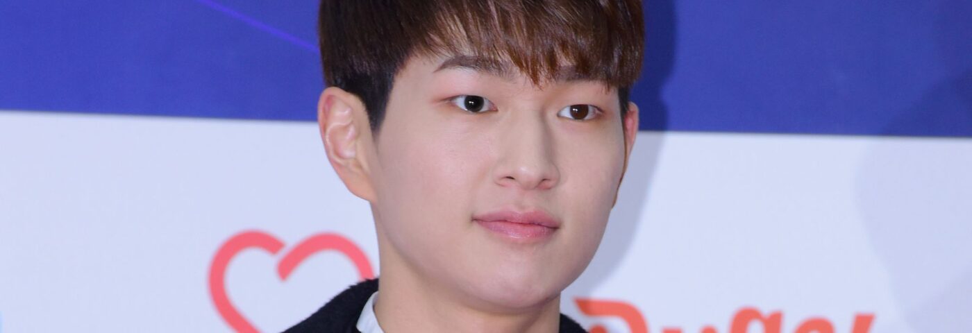 Onew de SHINee révèle les raisons de son départ de SM Entertainment