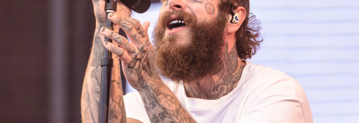 Post Malone dit que sa petite fille lui a sauvé la vie alors qu'il était « sur une voie difficile »