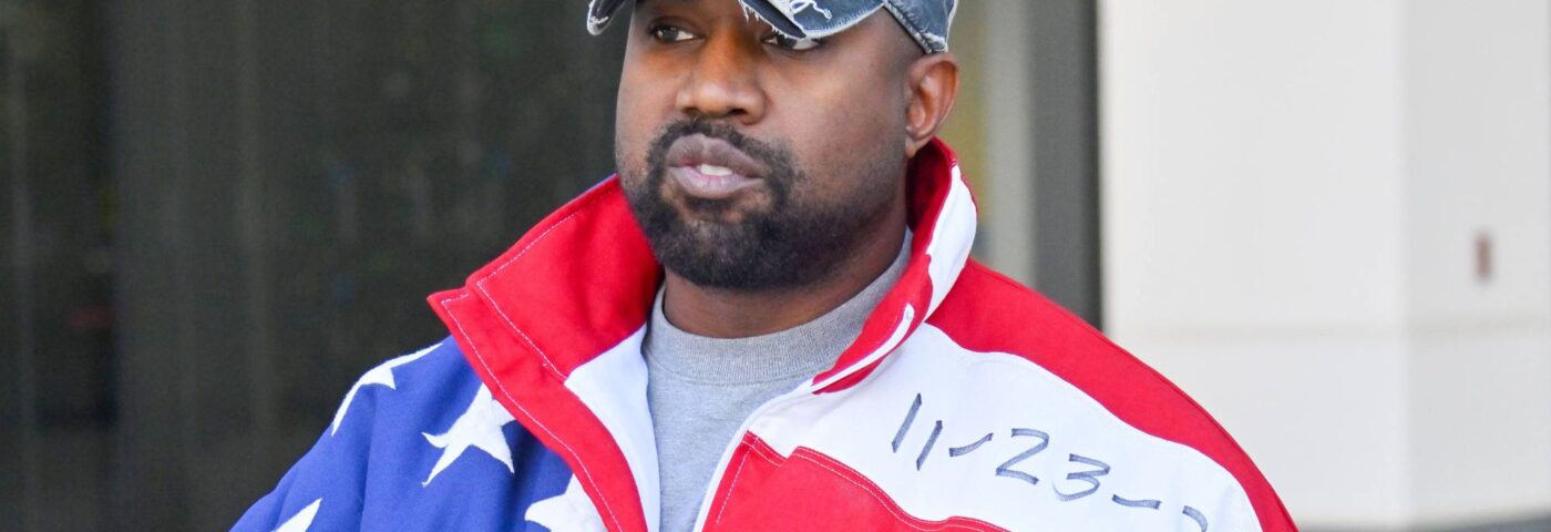Regardez Kanye West monter à cheval pour écouter « Vultures 2 » en Corée du Sud